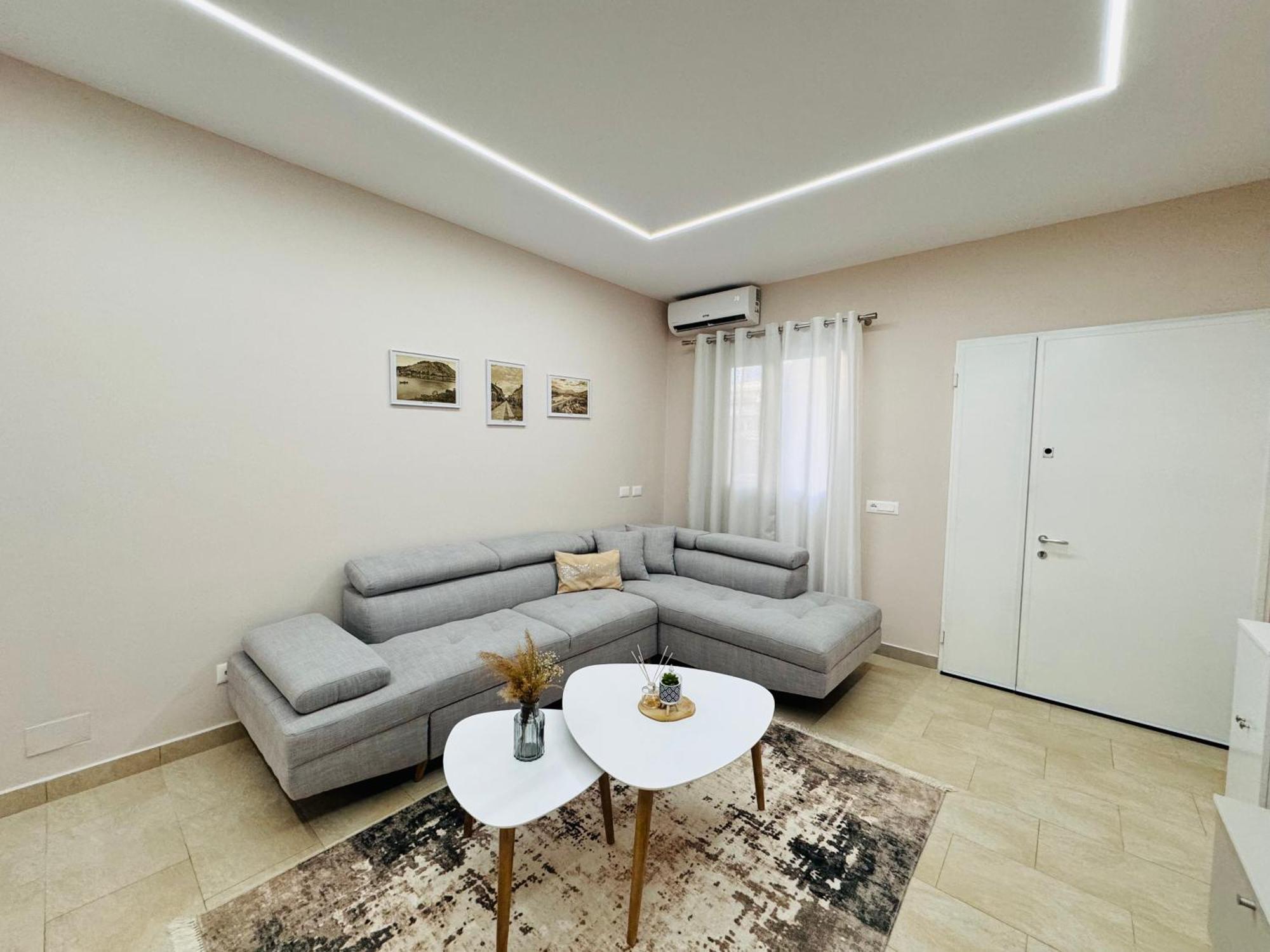 Edi Apartament Center Szkodra Zewnętrze zdjęcie