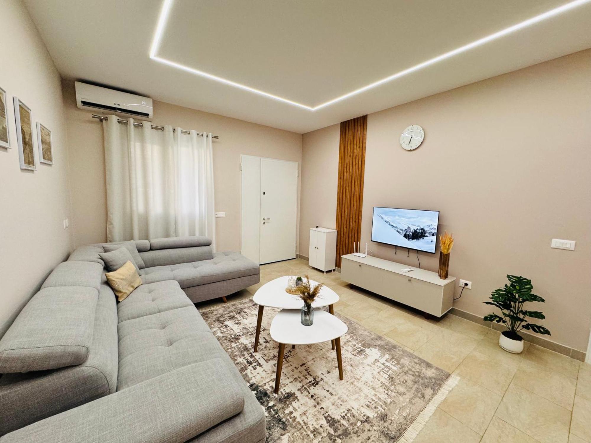Edi Apartament Center Szkodra Zewnętrze zdjęcie